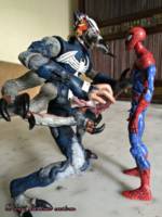 Man-spider venom symbiote (Marvel Legends) Custom Action Figure