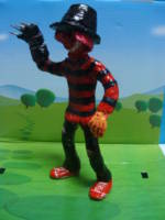 Clownie Krueger MC12,No.2 (Figurine) (Original) Custom Miniature / Figurine [Left profile view(hat on)]