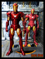 Extremis Iron Man (Repaint) (Marvel Legends) Custom Action Figure [extremis ironman repaint comparison pic 1]