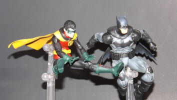 Robin VI (Damian Wayne) (DC Universe) Custom Action Figure