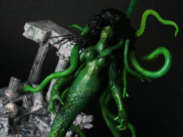 Horror Harlots: Hecate ver.2 (Hellboy) Custom Action Figure