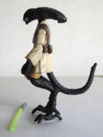 S'hato - Xenomorph Jedi (Aliens) Custom Action Figure [Left Side View]