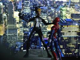 Gwen-om (Marvel Legends) Custom Action Figure