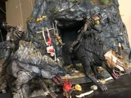 Gaznazh warg raider and  armored mount (Lord of the Rings) Custom Action Figure