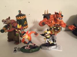 Uka Uka (Crash Bandicoot) Custom Miniature / Figurine