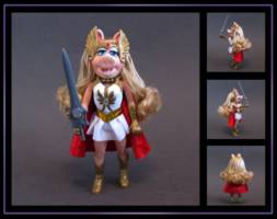 Piggy-Ra (Crossover) Custom Action Figure