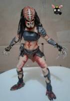Green eyed Devil (femme pred) (Predator) Custom Action Figure