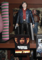 Anton Chigurh (No Country for Old Men) (Movie Maniacs) Custom Action Figure