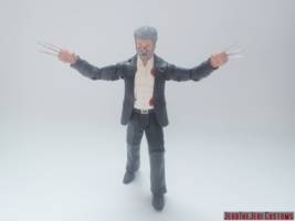 Logan (X-Men - Movies) Custom Action Figure [Logan custom action figure lunge]