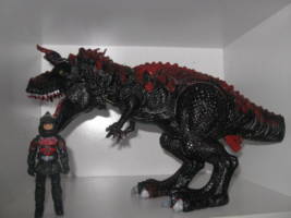 carnotaurus (bruce) (Jurassic Park) Custom Action Figure [the figure i customized]