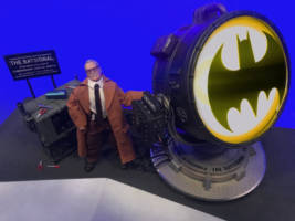 9Art Custom Collectibles: Batsignal Prop (Batman) Custom Diorama / Playset