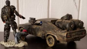 Mad Max and his Interceptor (Mad Max) Custom Action Figure