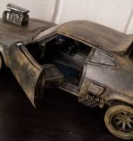 Mad Max and his Interceptor (Mad Max) Custom Action Figure