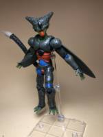 S.h figuarts First form Cell (Dragonball Z) Custom Action Figure